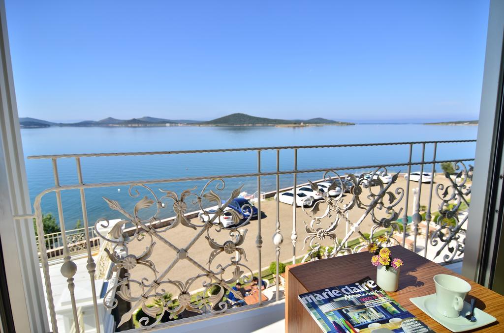 Cunda Kivrak Hotel Ayvalı Esterno foto