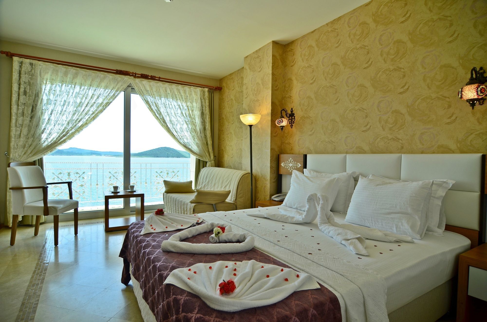 Cunda Kivrak Hotel Ayvalı Esterno foto